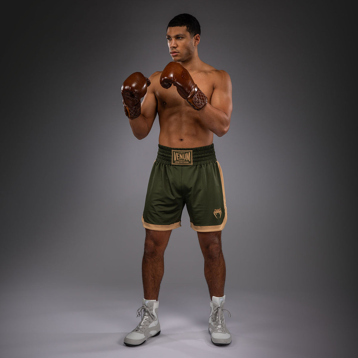 Short de boxe Venum Classic - Vert Militaire/Sable - product-type_Shorts de boxe