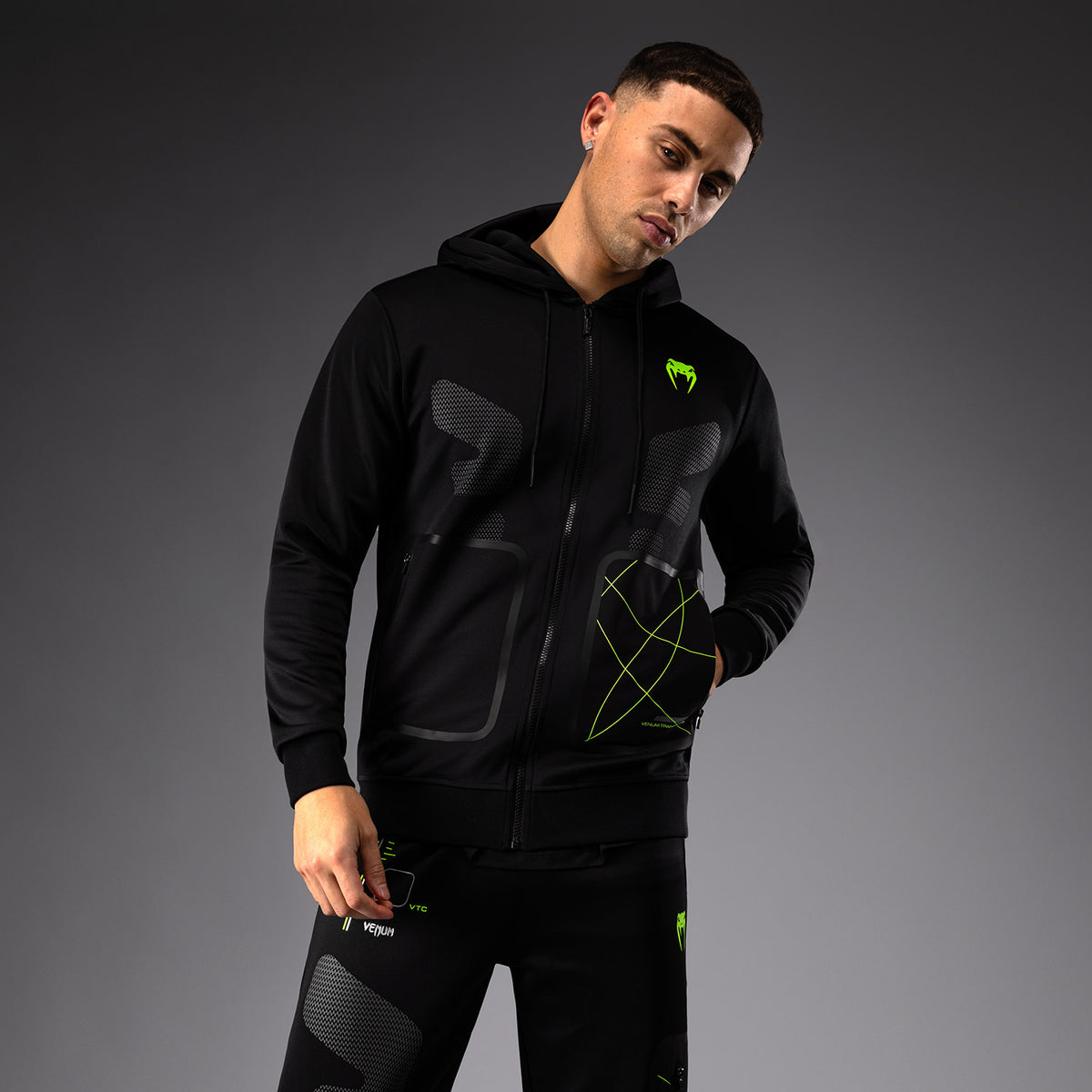 Sweat à capuche zippé Venum Training Camp 4.0 - Noir/Vert Fluo - product-type_Vestes