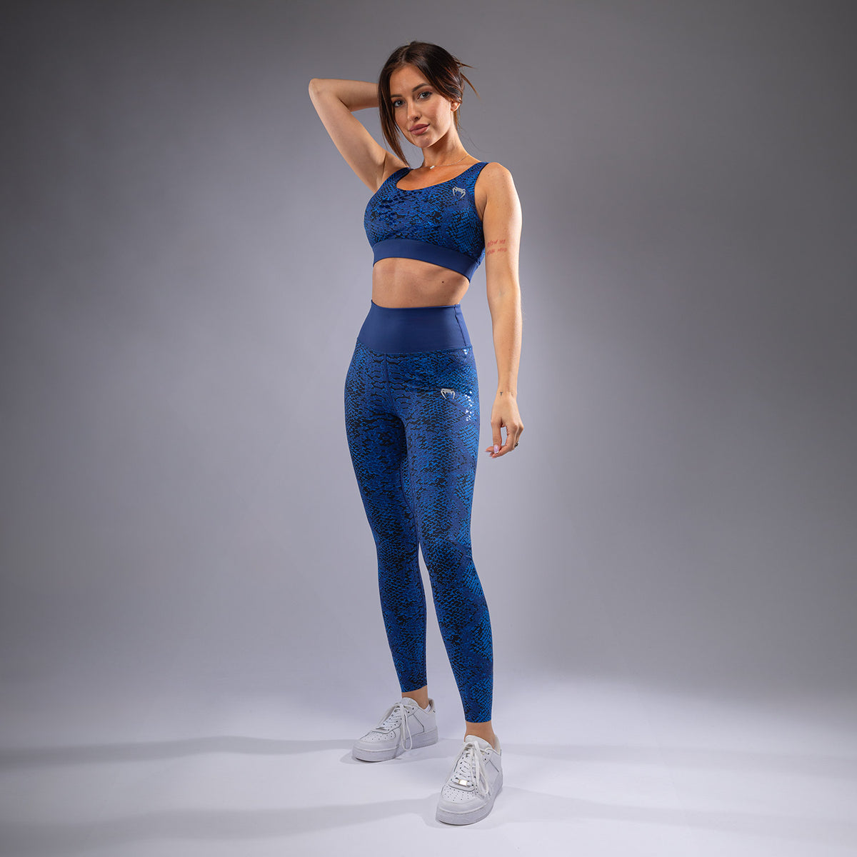 Brassière de sport pour Femmes Venum Amazonia - Bleu ultramarin - product-type_Brassières de sport