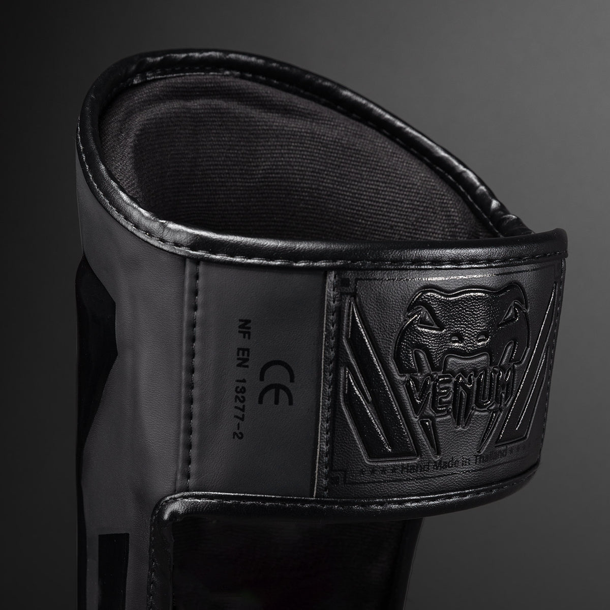 Protège-tibias Venum Elite - Noir - product-type_Protège-tibias