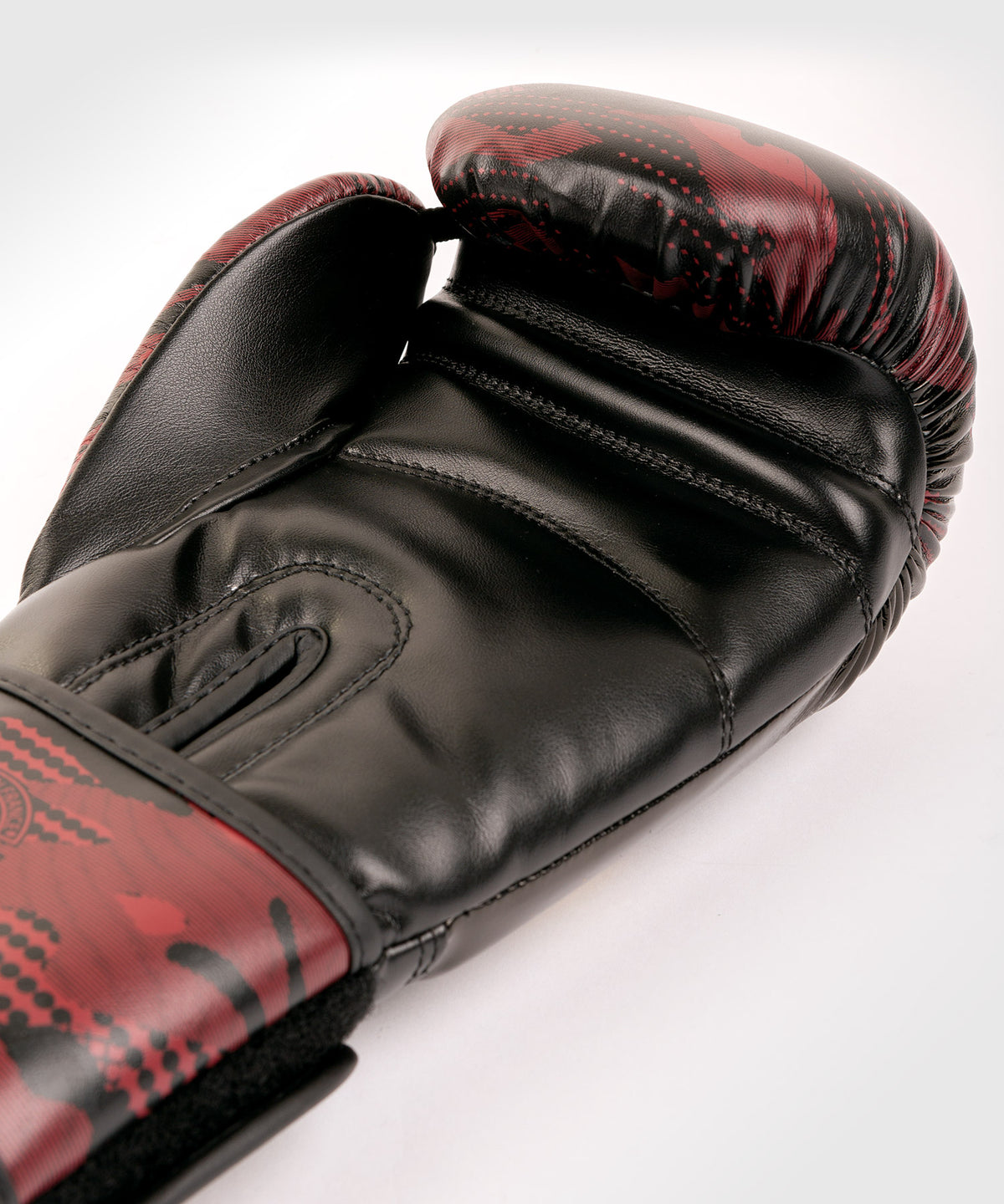 Gants de Boxe Venum Defender Contender 2.0 - Noir/Rouge - Gants de boxe