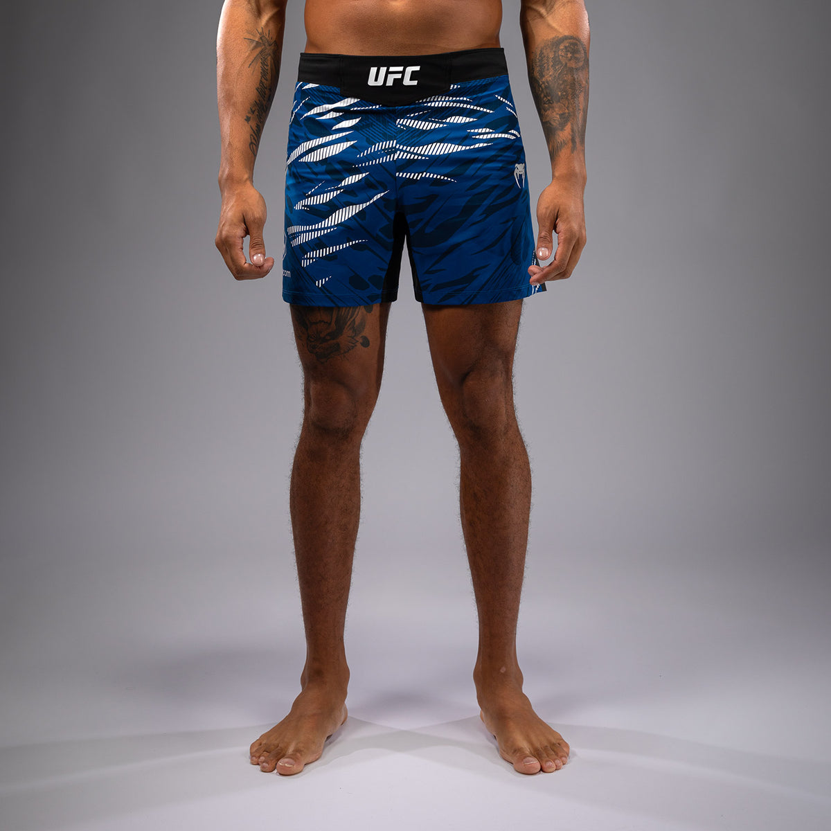 Shorts de Combat pour Hommes UFC Fusion by Venum Authentic Fight Night - Coupe Courte - Bleu - product-type_Shorts de MMA