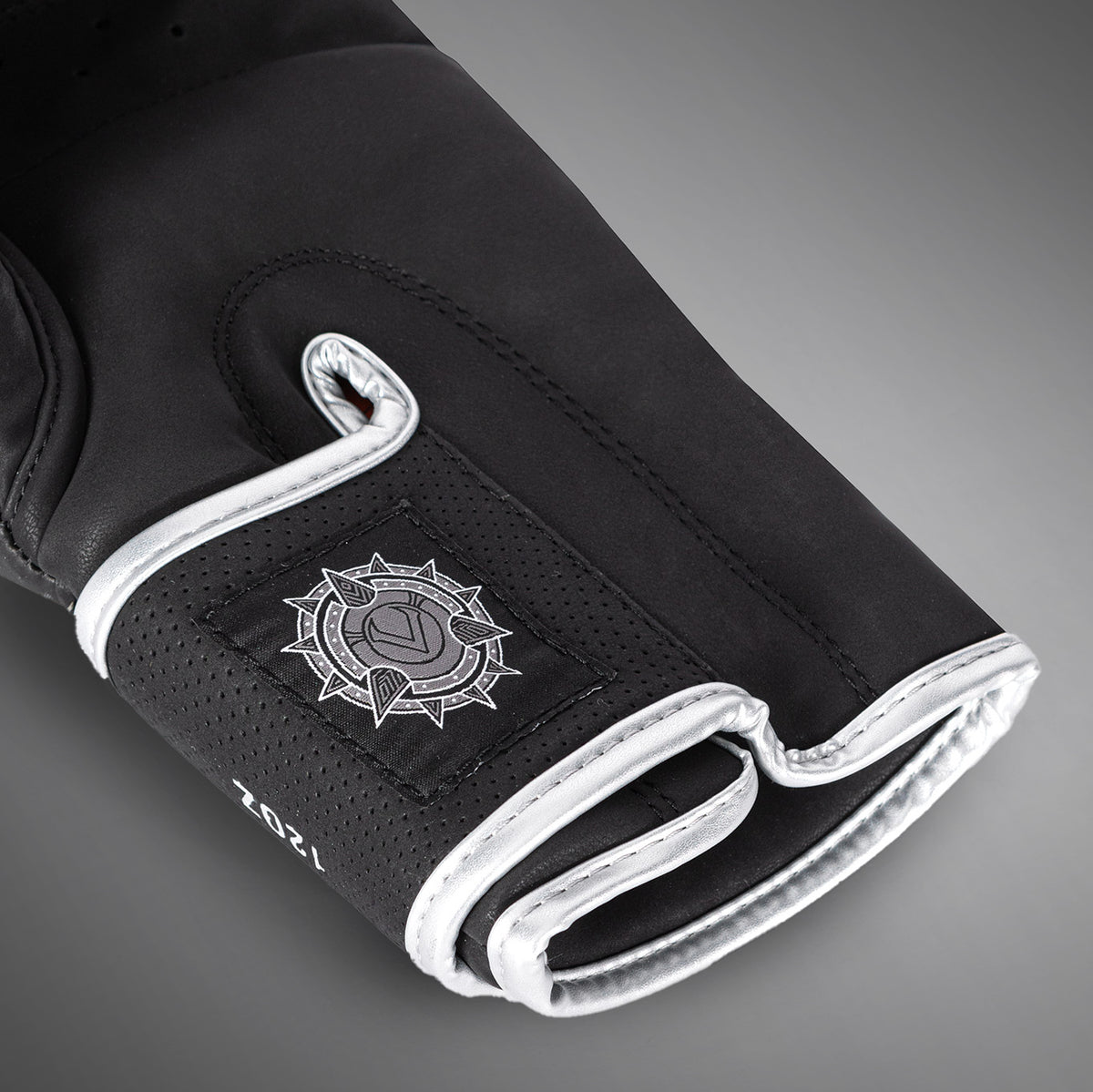 Gants de Boxe Venum Gladiator 5.0 - Noir/Argent - product-type_Gants de boxe