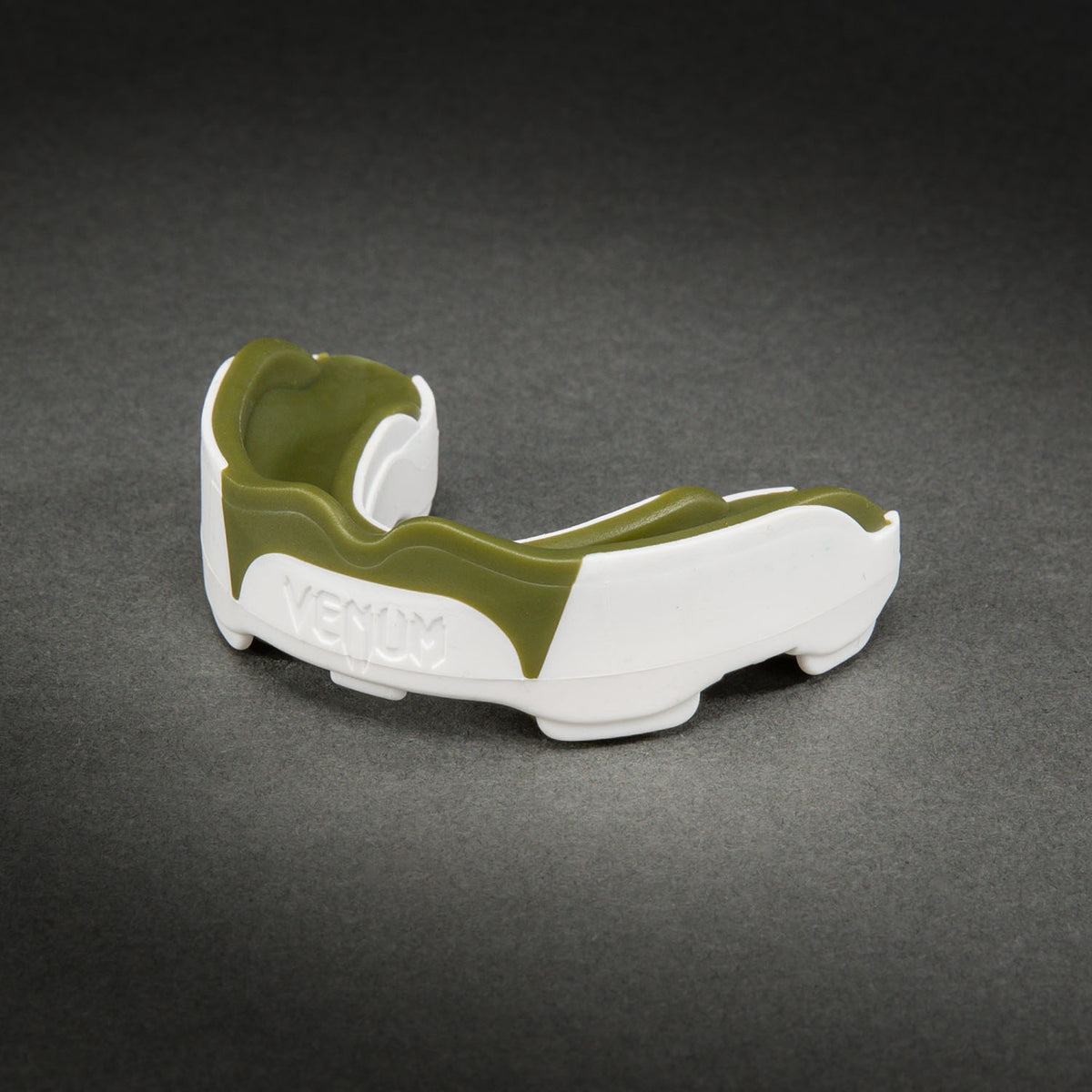 Protège-dents Venum Predator – Blanc/Kaki - product-type_Protège-dents