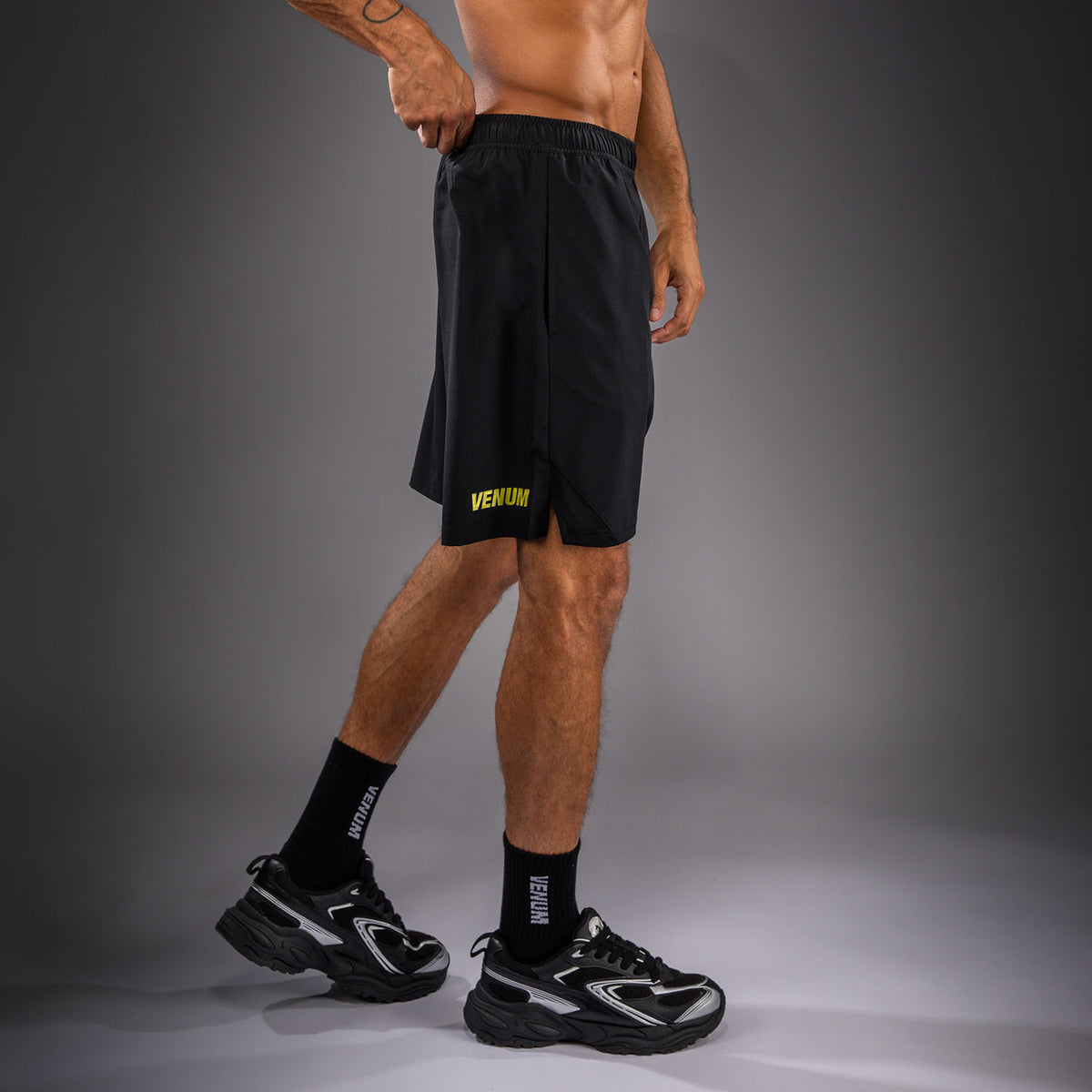 Short d'entraînement Venum Contender - Noir/Or - product-type_Shorts de training