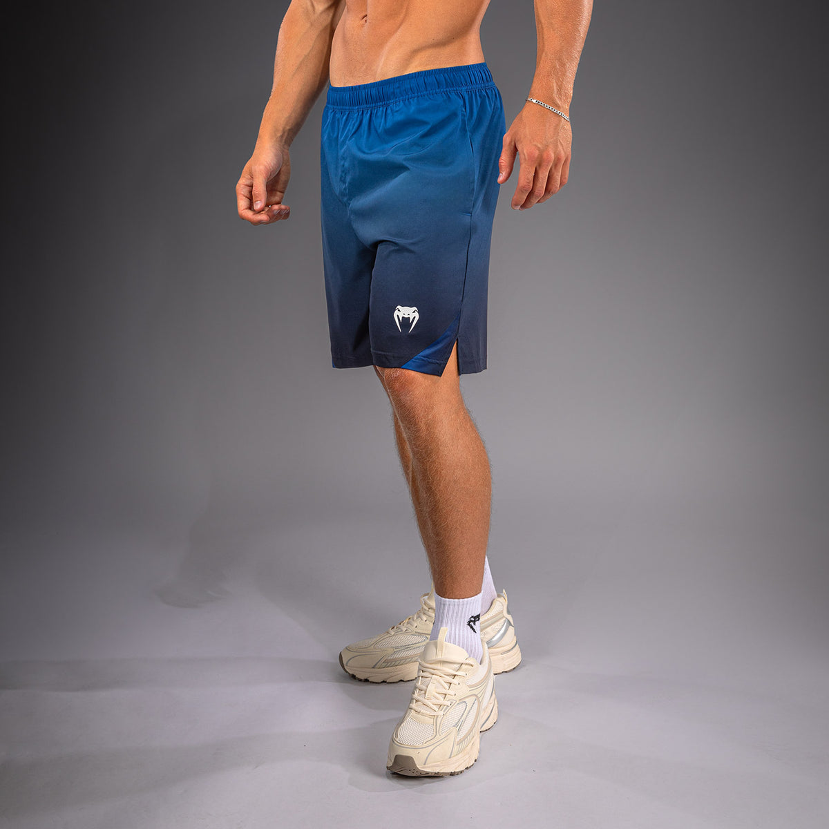 Short d’entraînement Venum Giant Shift - Bleu marine foncé/Bleu - product-type_Shorts de training