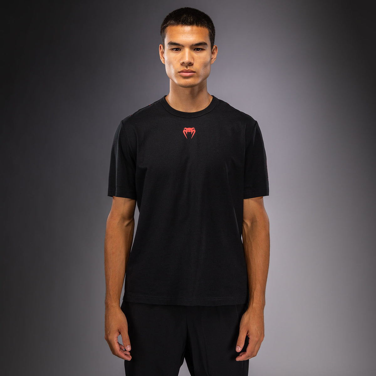 T-shirt Venum Amazonia Reborn - Noir/Rouge - product-type_T-Shirts