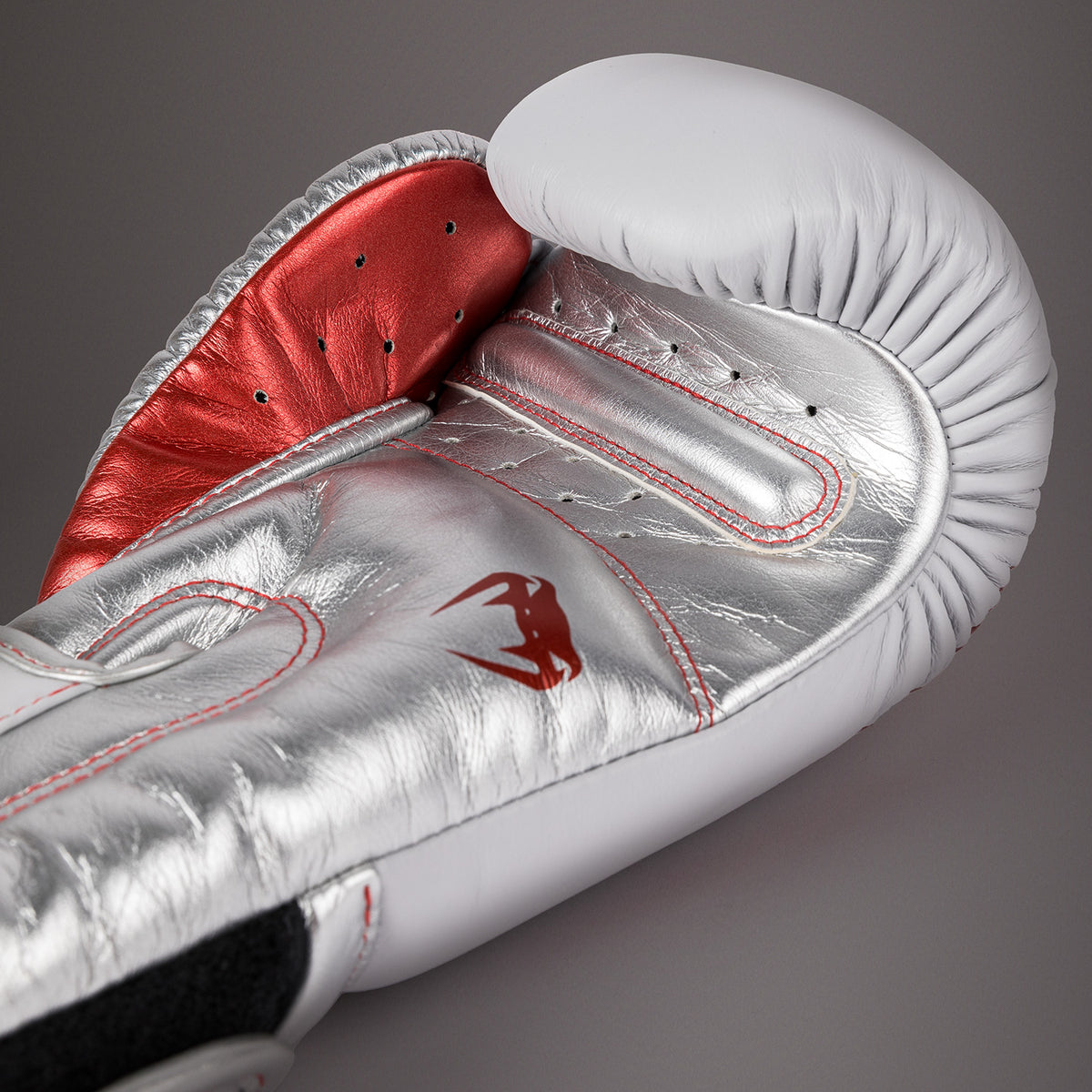 Gants de boxe Venum Giant 3.0 - Edition Spéciale - Rouge/Argent - product-type_Gants de boxe