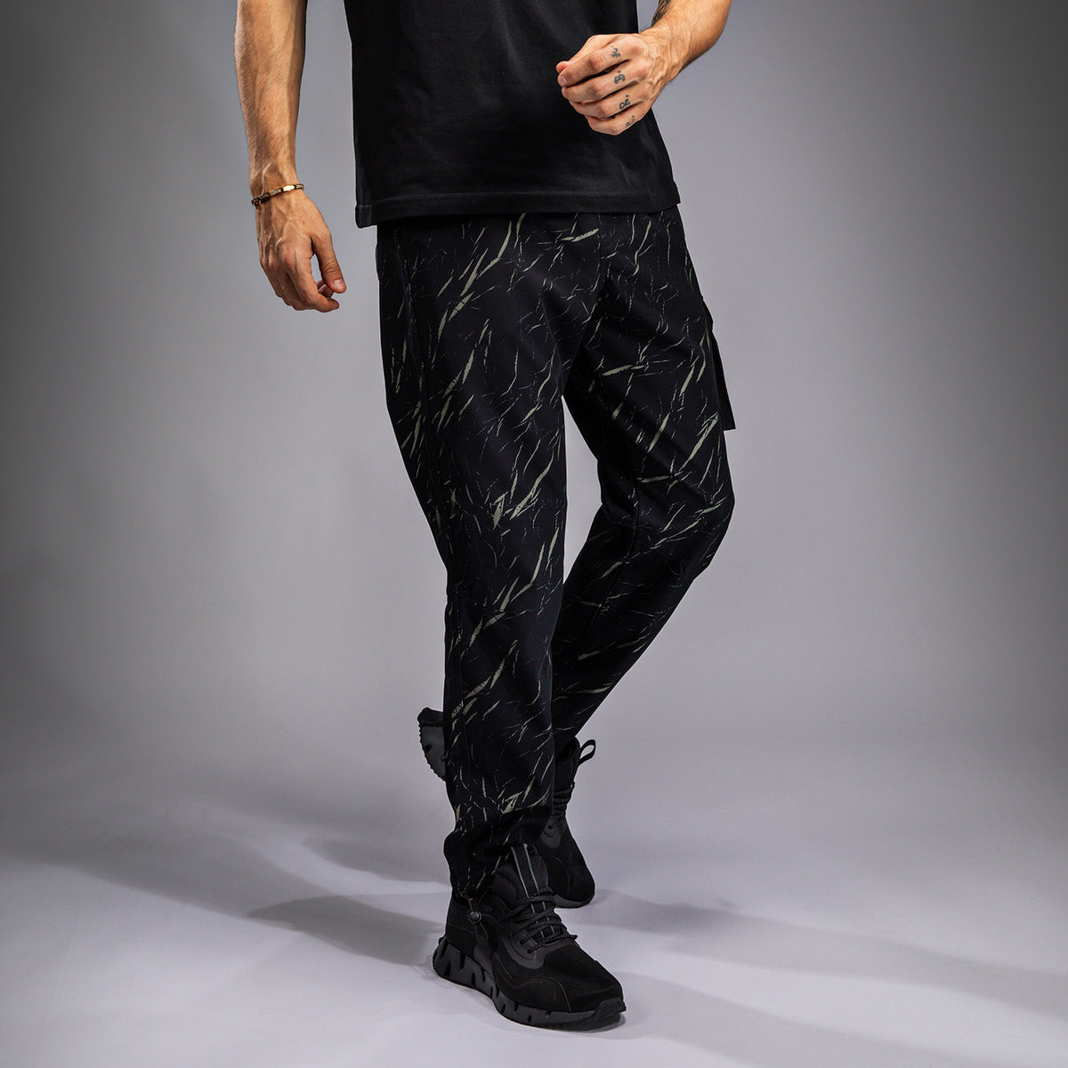Jogging pour Hommes Venum Trooper - Noir/Beige - product-type_Pantalons de jogging