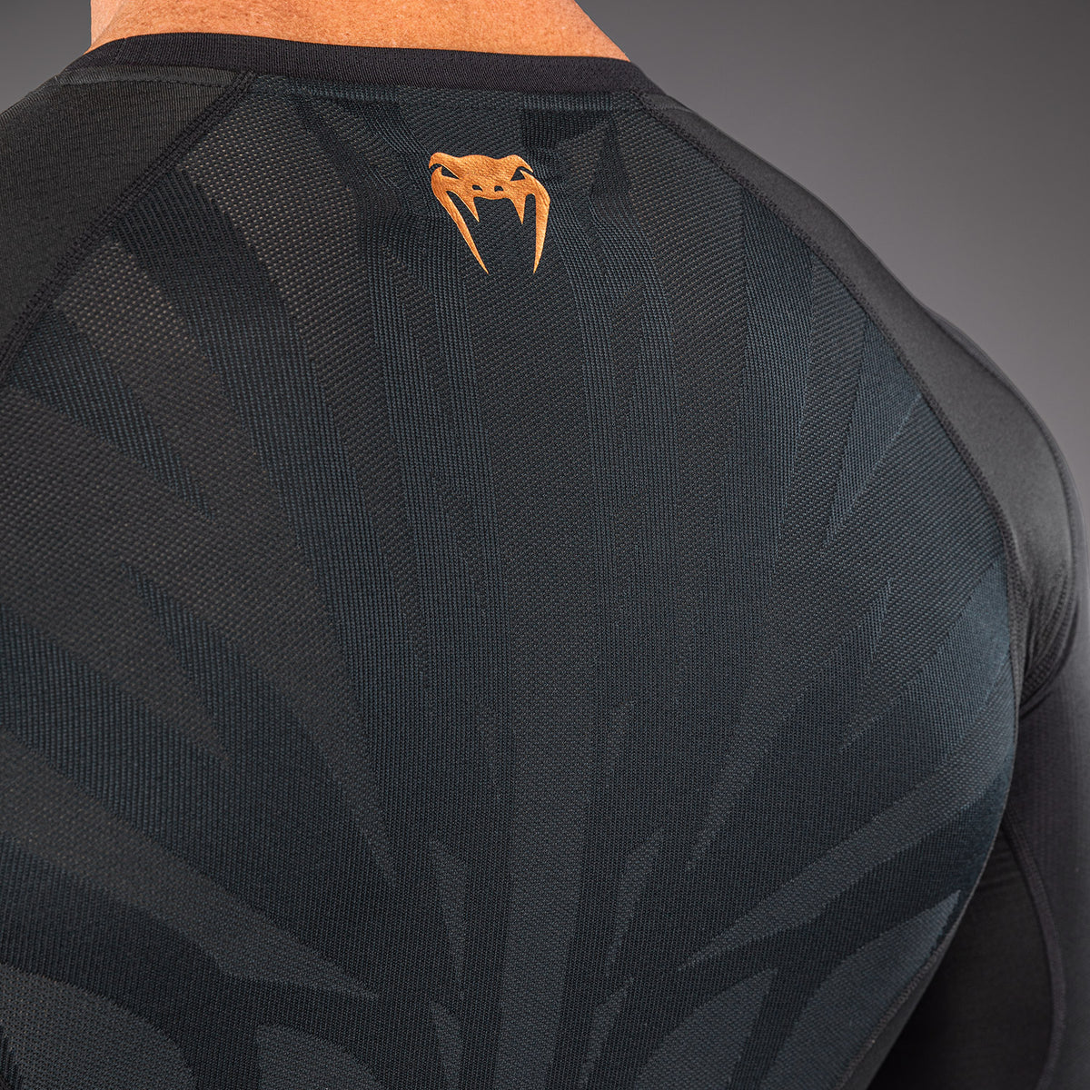 Rashguard manches longues Venum G-Fit Revolution - Noir/Cuivre - product-type_T-Shirts de Compression