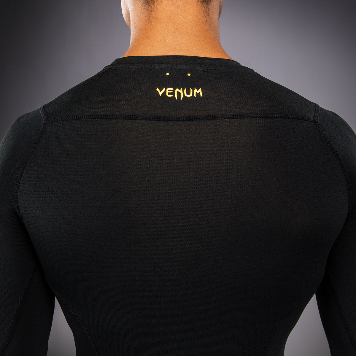 Rashguard à Manches Longues Venum G-Core - Noir/Or - product-type_T-Shirts de Compression