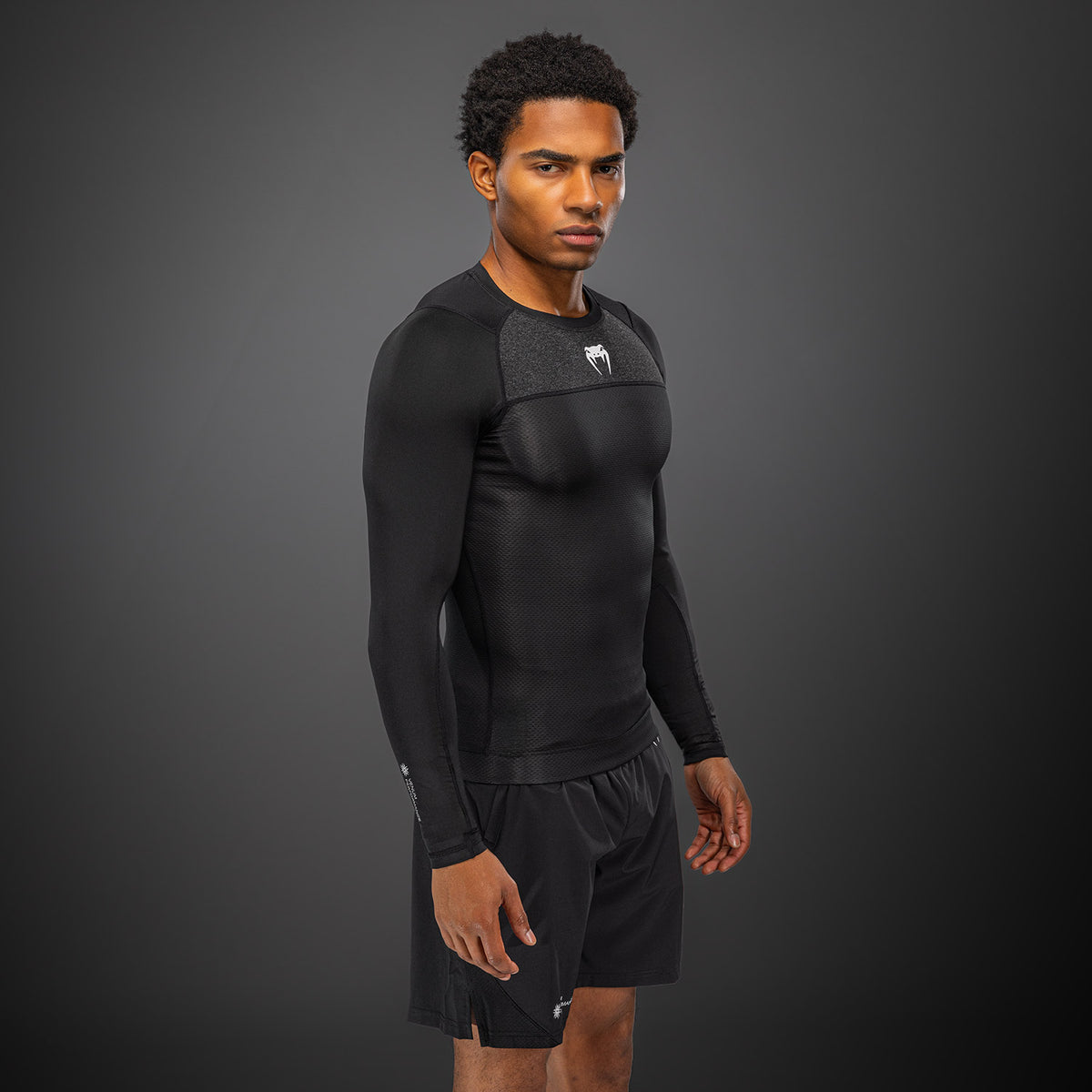 Rashguard manches longues Venum G-Fit Scale - Noir - product-type_T-Shirts de Compression