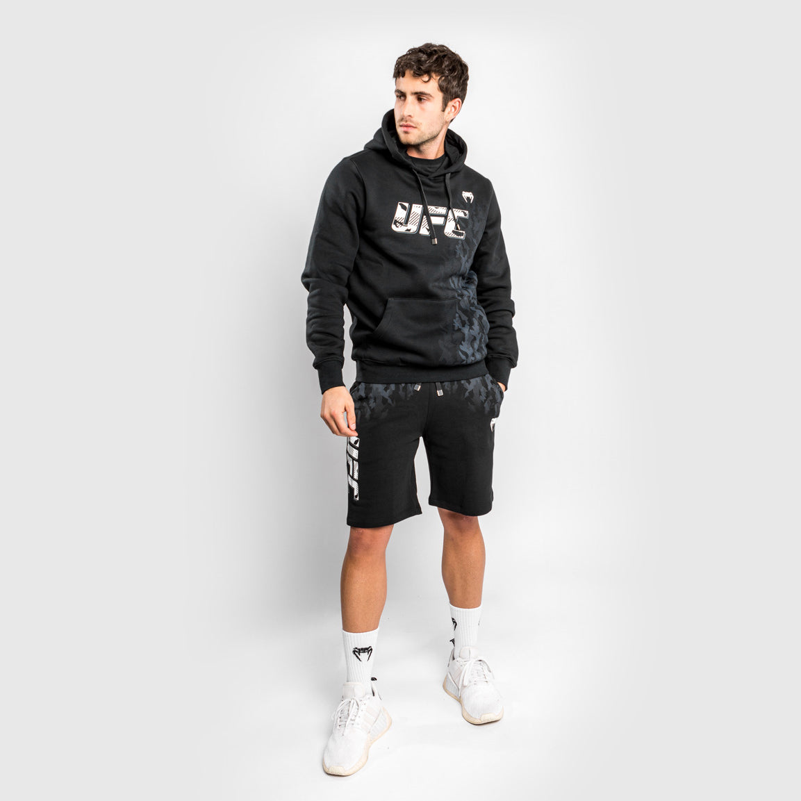 Sweatshirt à Capuche Homme UFC Venum Authentic Fight Week - Noir - product-type_Sweatshirts