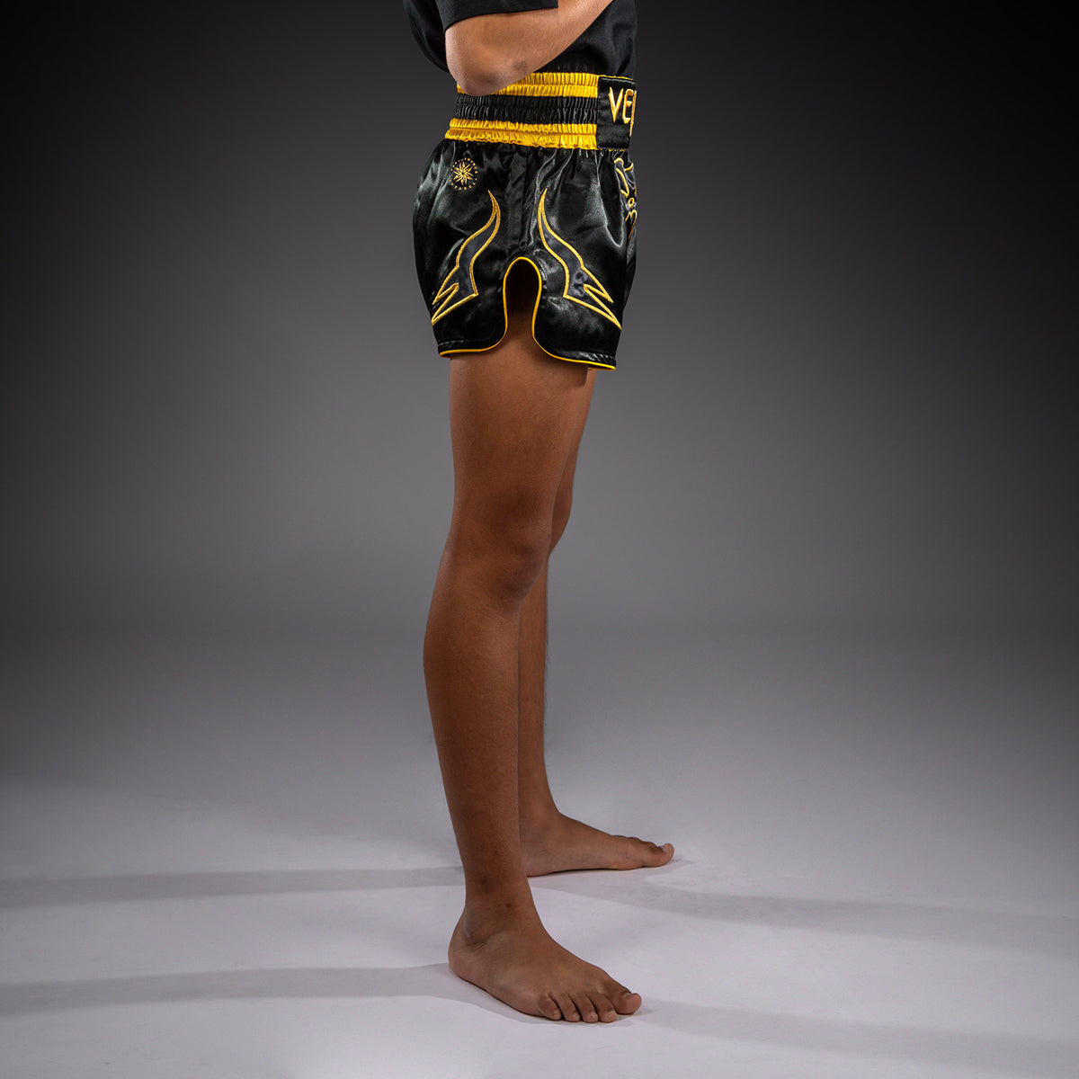 Short de Muay Thai Pour Enfant Venum Bangkok Fury - Noir/Or - product-type_Shorts de Muay Thai