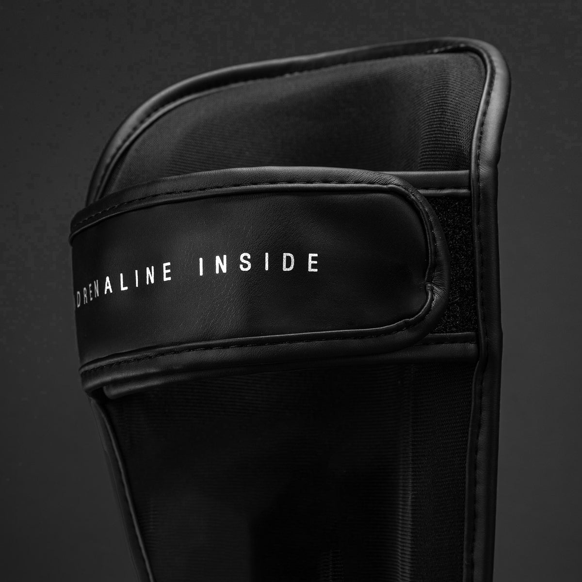 Protège-tibias Venum Contender 1.5 - Noir/Blanc - product-type_Protège-tibias