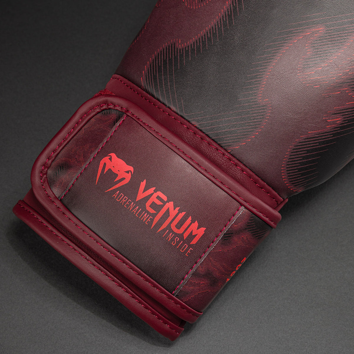 Gants de boxe Venum Spectre – Noir/Rouge - product-type_Gants de boxe