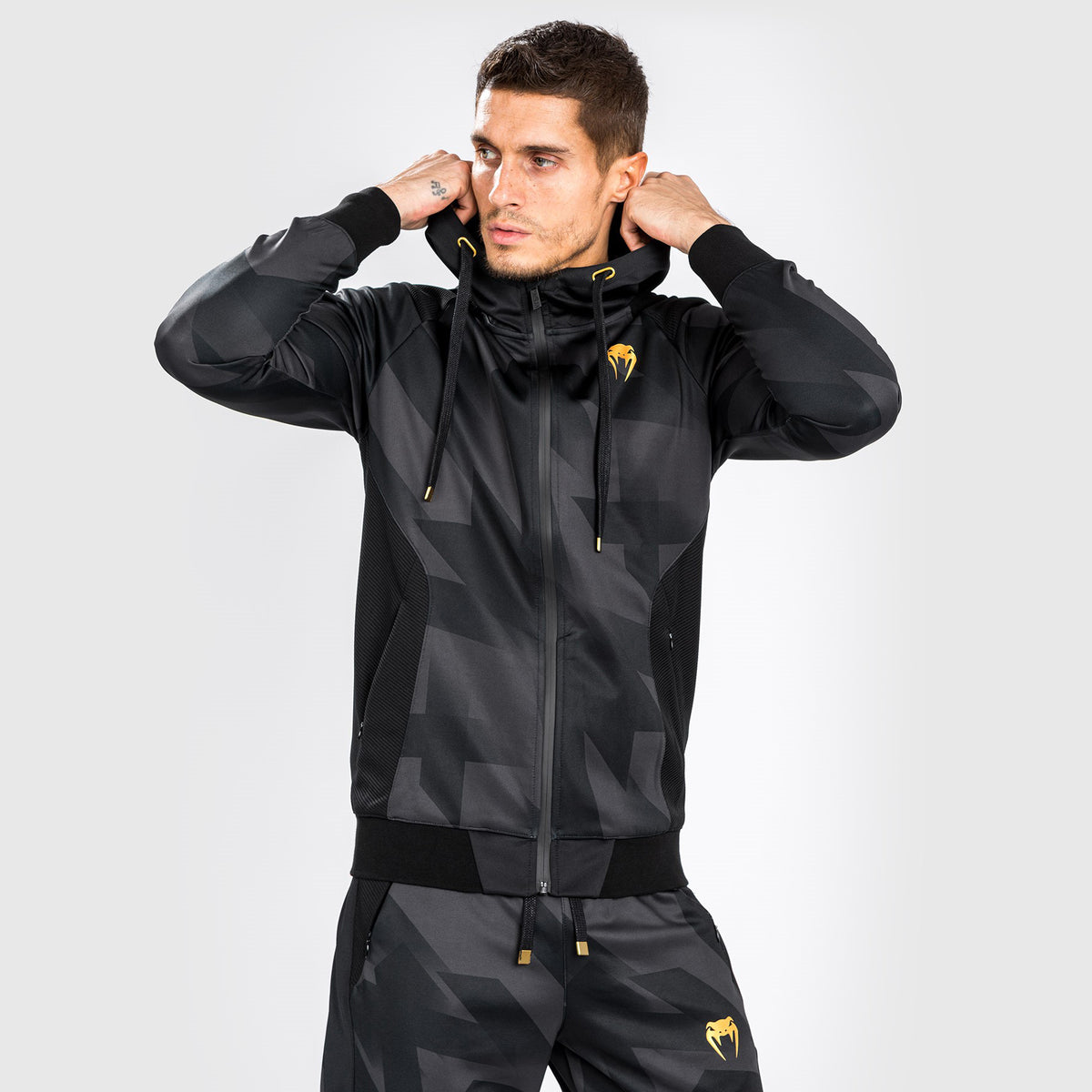 Sweatshirt à Capuche Venum Razor - Noir/Or - product-type_Vestes