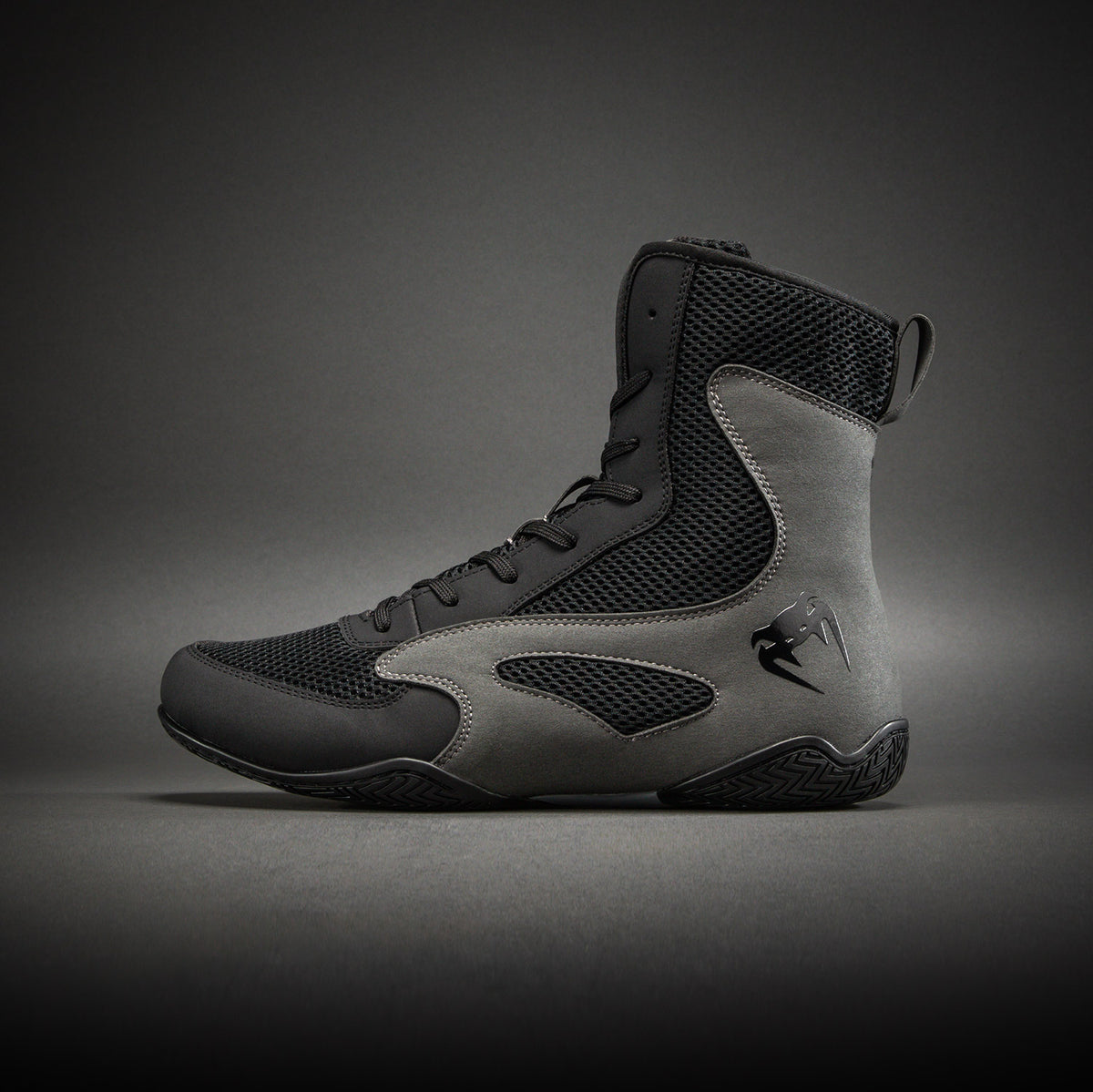 Chaussures de boxe Venum Contender - Noir/Gris - product-type_Chaussures de boxe