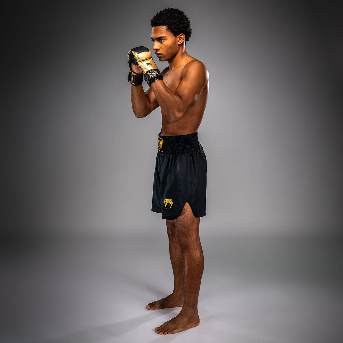 Short de boxe Venum Attack - Noir/Or - product-type_Shorts de boxe