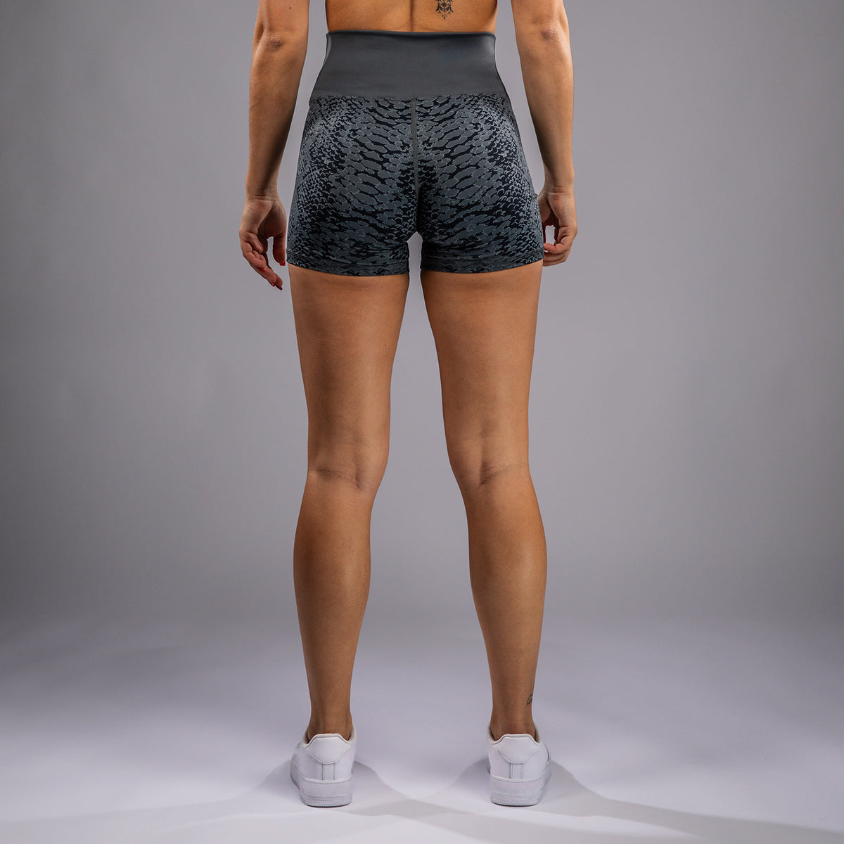 Shorts de compression pour Femmes Venum Amazonia - Gris foncé - product-type_Shorts de compression