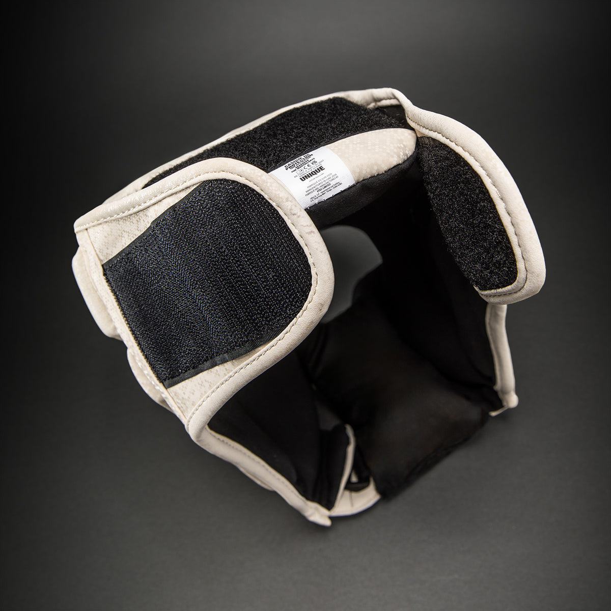 Casque de protection Venum Stone 2.0 – Sable - product-type_Casques de boxe