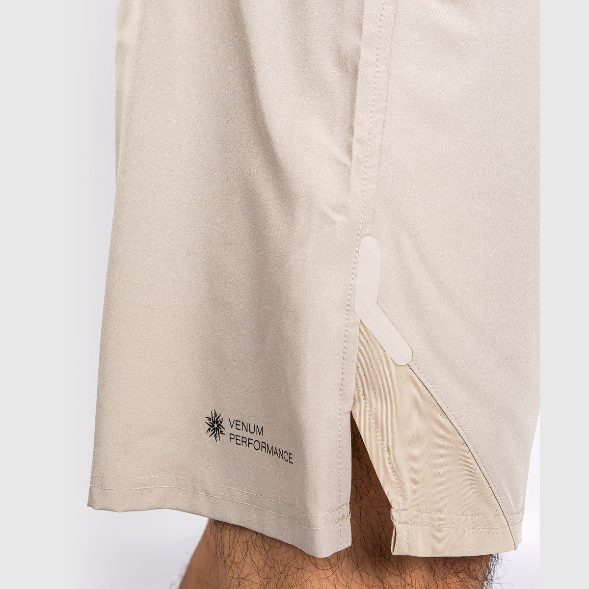 Short d'entraînement Venum G-Fit Air - Sable - product-type_Shorts de training