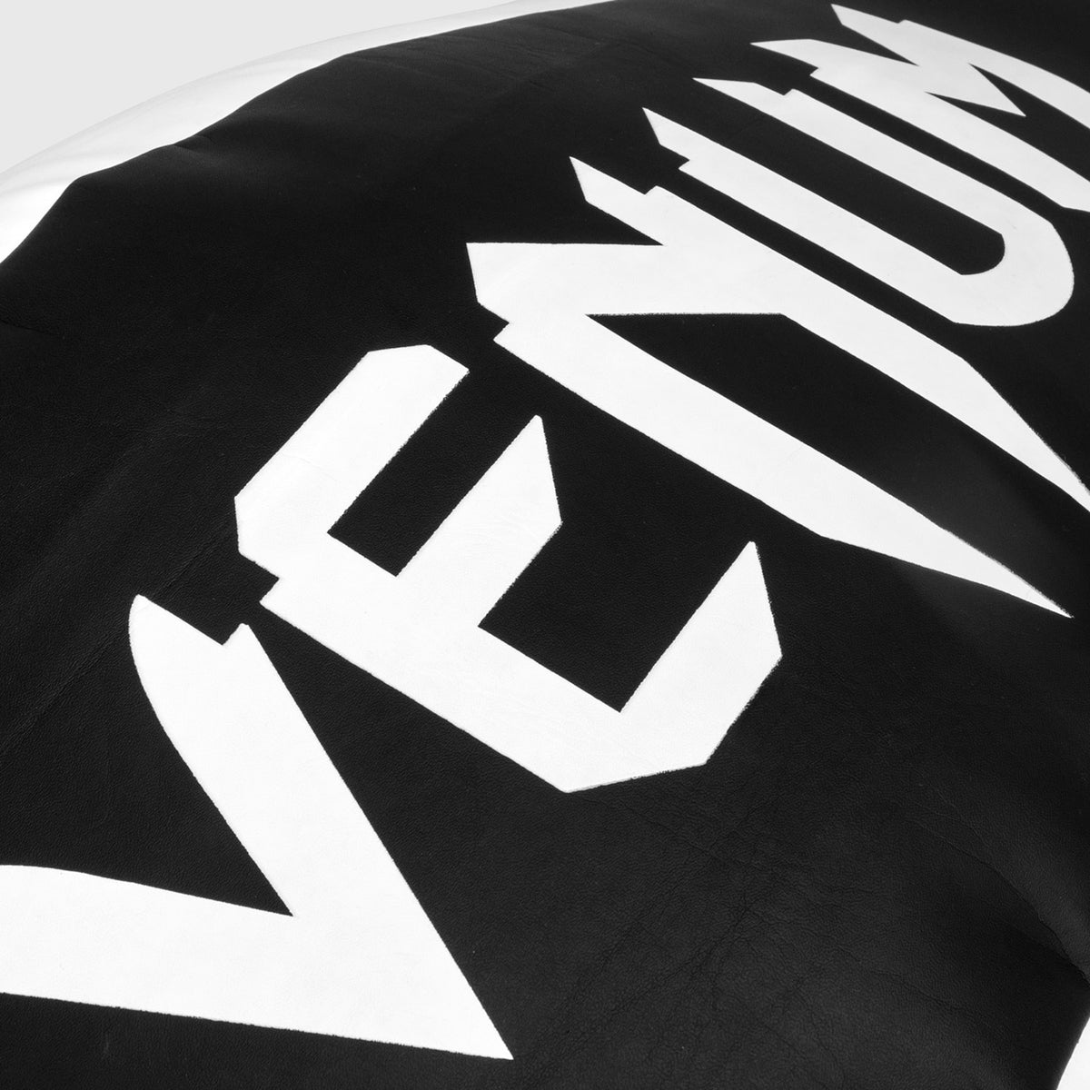 Sac à Uppercut Venum Classic - Noir/Blanc - Plein - 85 cm - product-type_Sacs de frappe