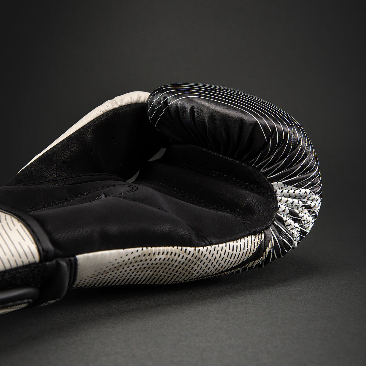 Gants de boxe Venum Galactic 3.0 - Blanc Cassé/Noir - product-type_Gants de boxe