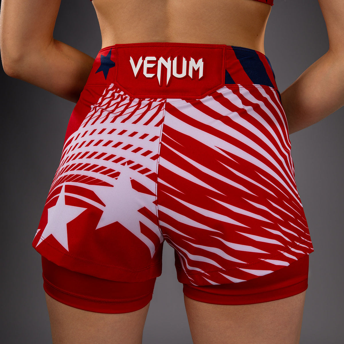 Official UFC Freedom 250 by Venum Authentic Fight Night Short de combat pour femme - Rouge - product-type_Shorts de MMA