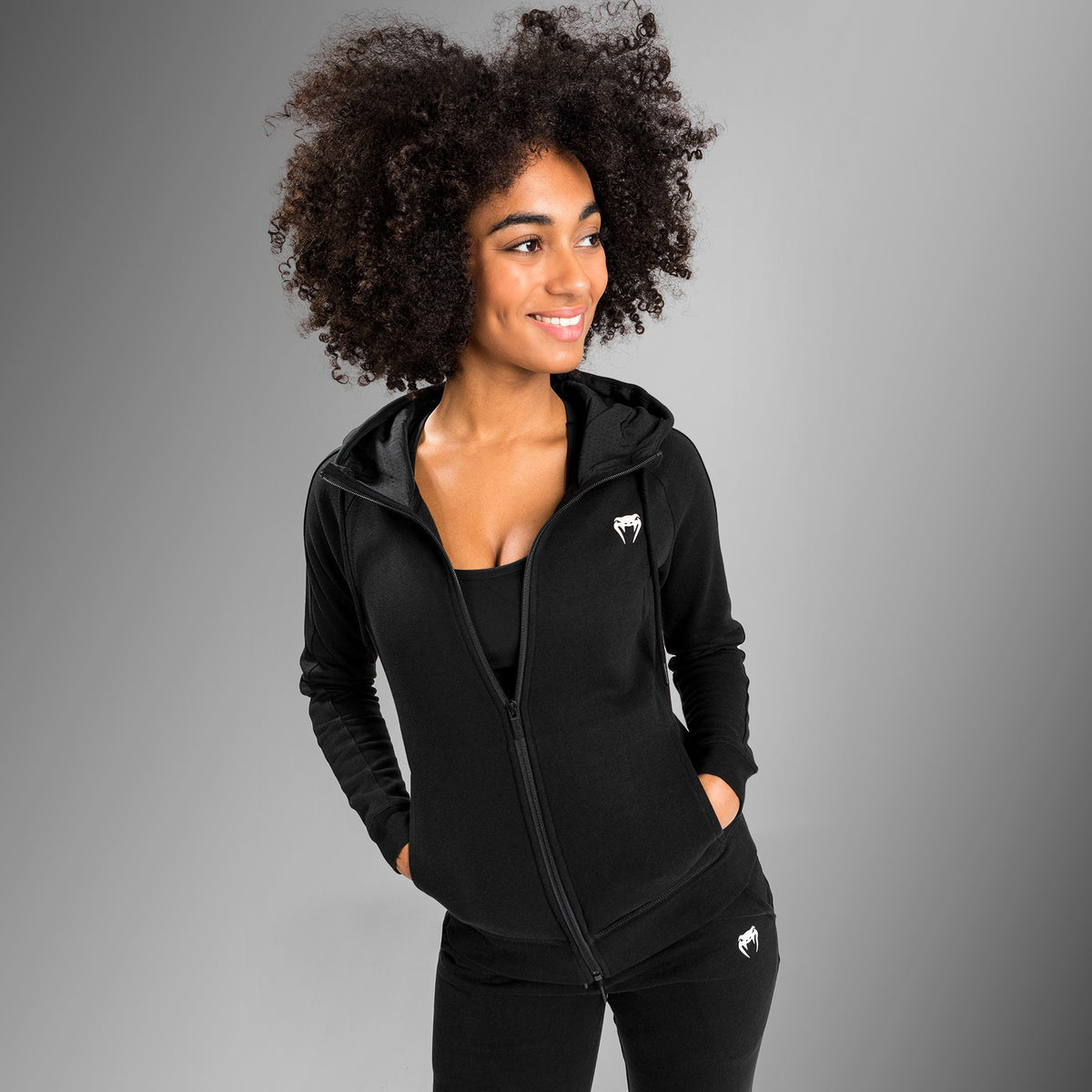 Sweatshirt à Capuche Zippé Venum Essential - Noir - product-type_Vestes