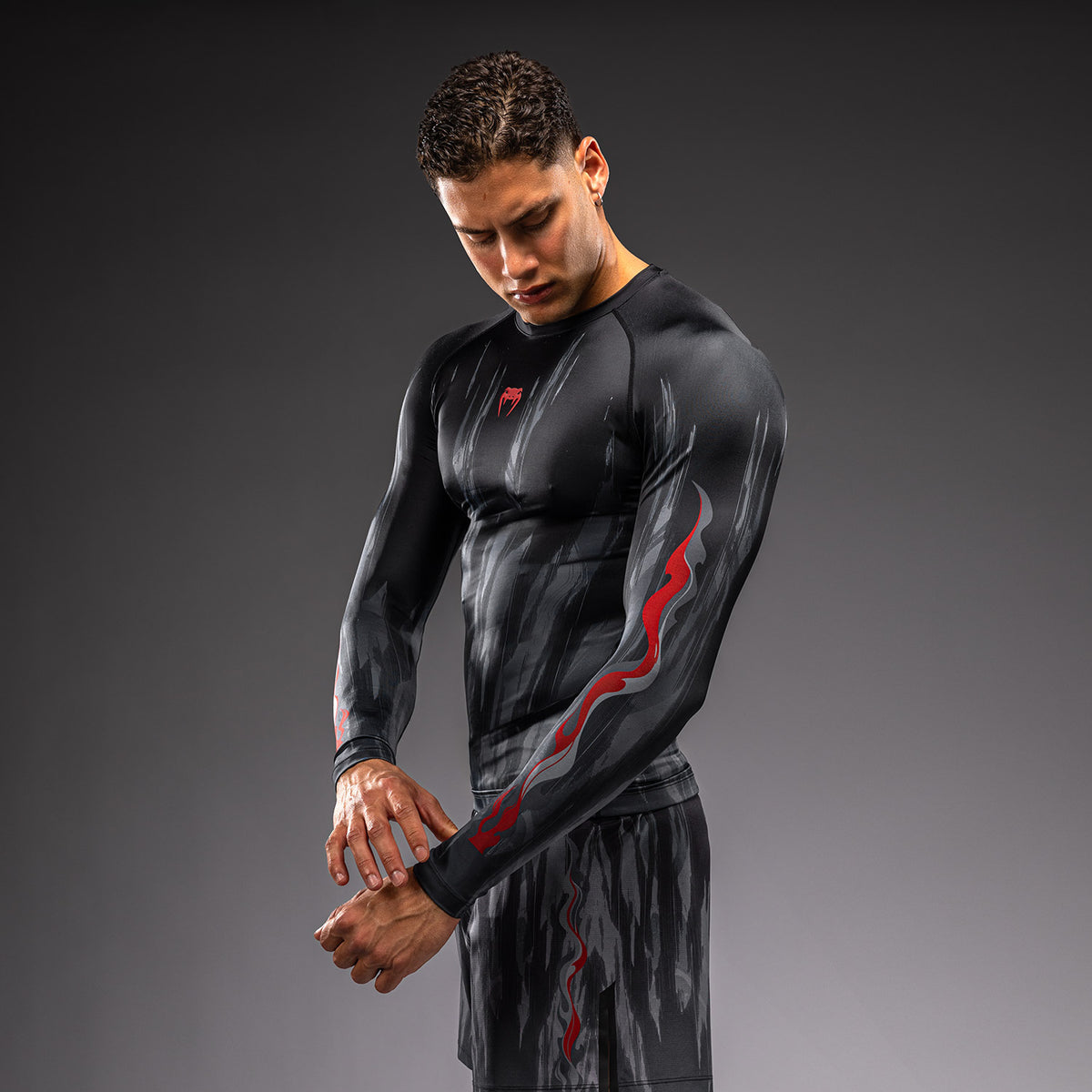 Rashguard à Manches Longues Venum Demon - Noir/Gris - product-type_T-Shirts de Compression
