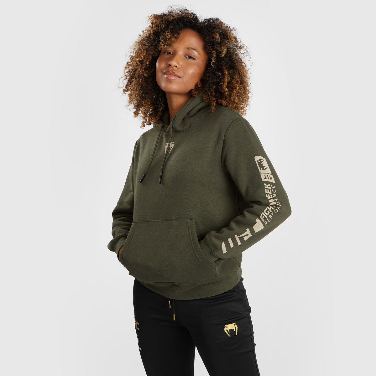 Sweat à capuche pour Femmes UFC Adrenaline by Venum Fight Week - Khaki - product-type_Sweatshirts