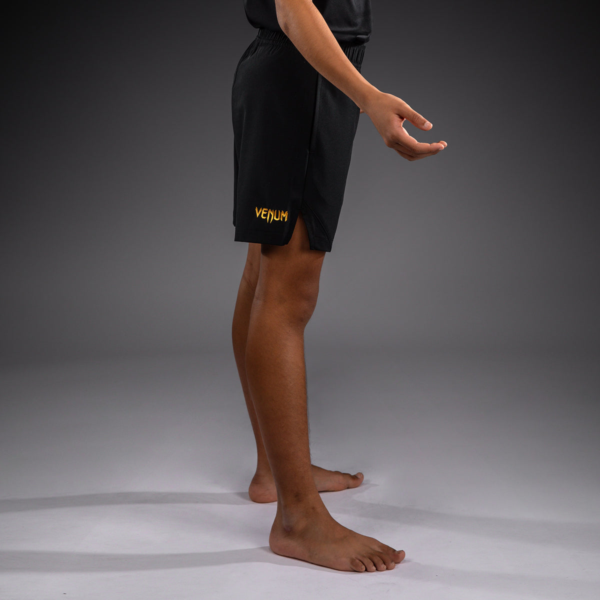 Short d'entraînement pour Enfants Venum Contender - Noir/Or - product-type_Shorts de training