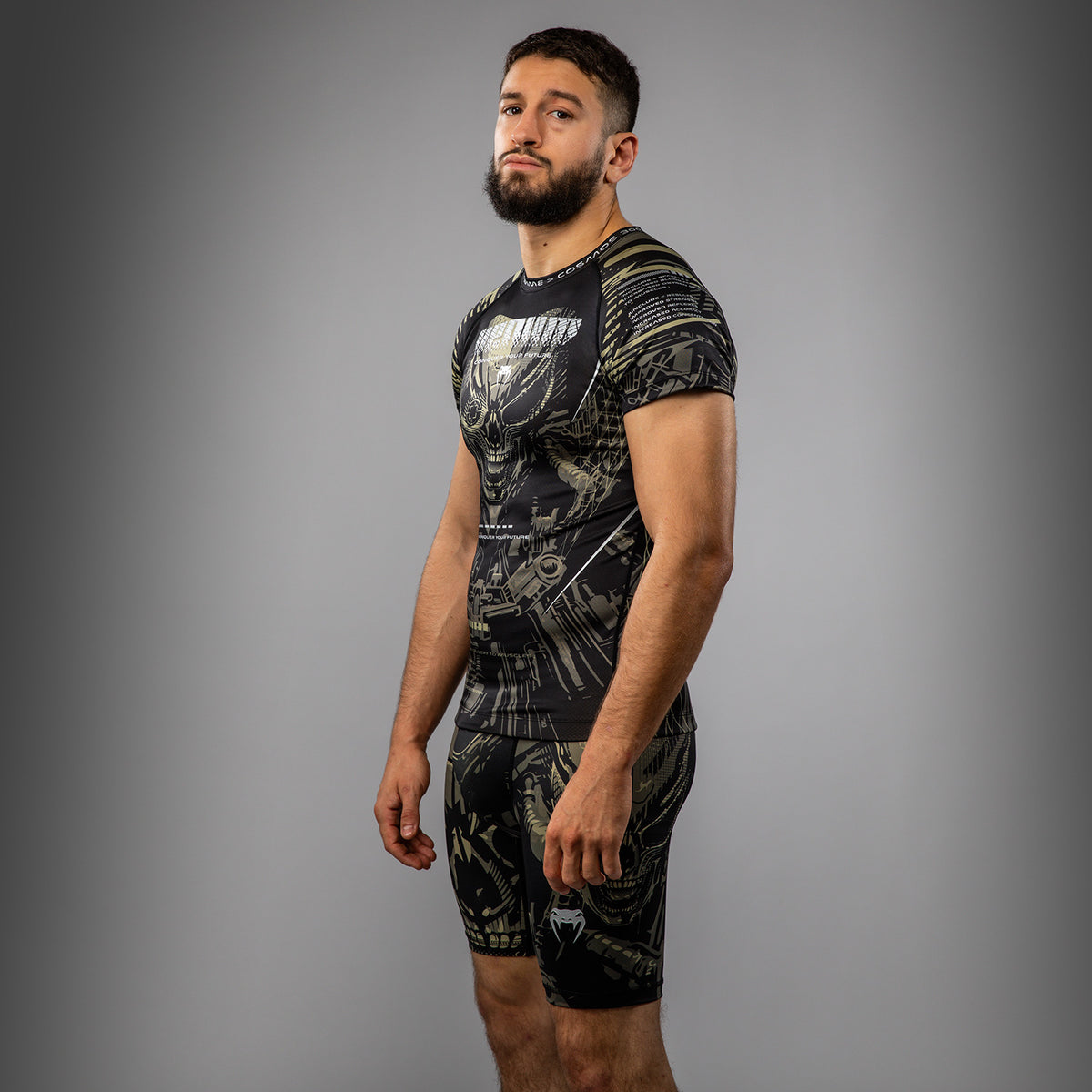 Rashguard à manches courtes Venum Invader - Noir/Sable - product-type_T-Shirts de Compression
