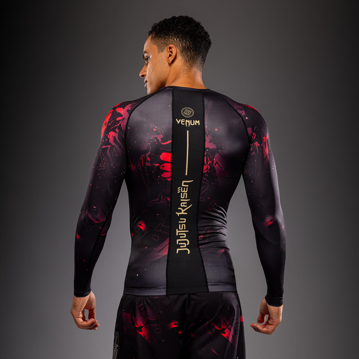 Rashguard à Manches Longues Itadori Jujutsu Kaisen x Venum – Noir/Rouge