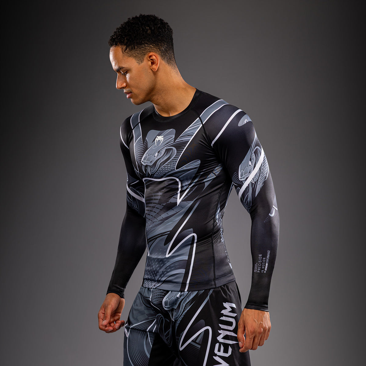 Rashguard manches longues Venum Crimson Viper 2.0 - Noir/Gris - product-type_T-Shirts de Compression