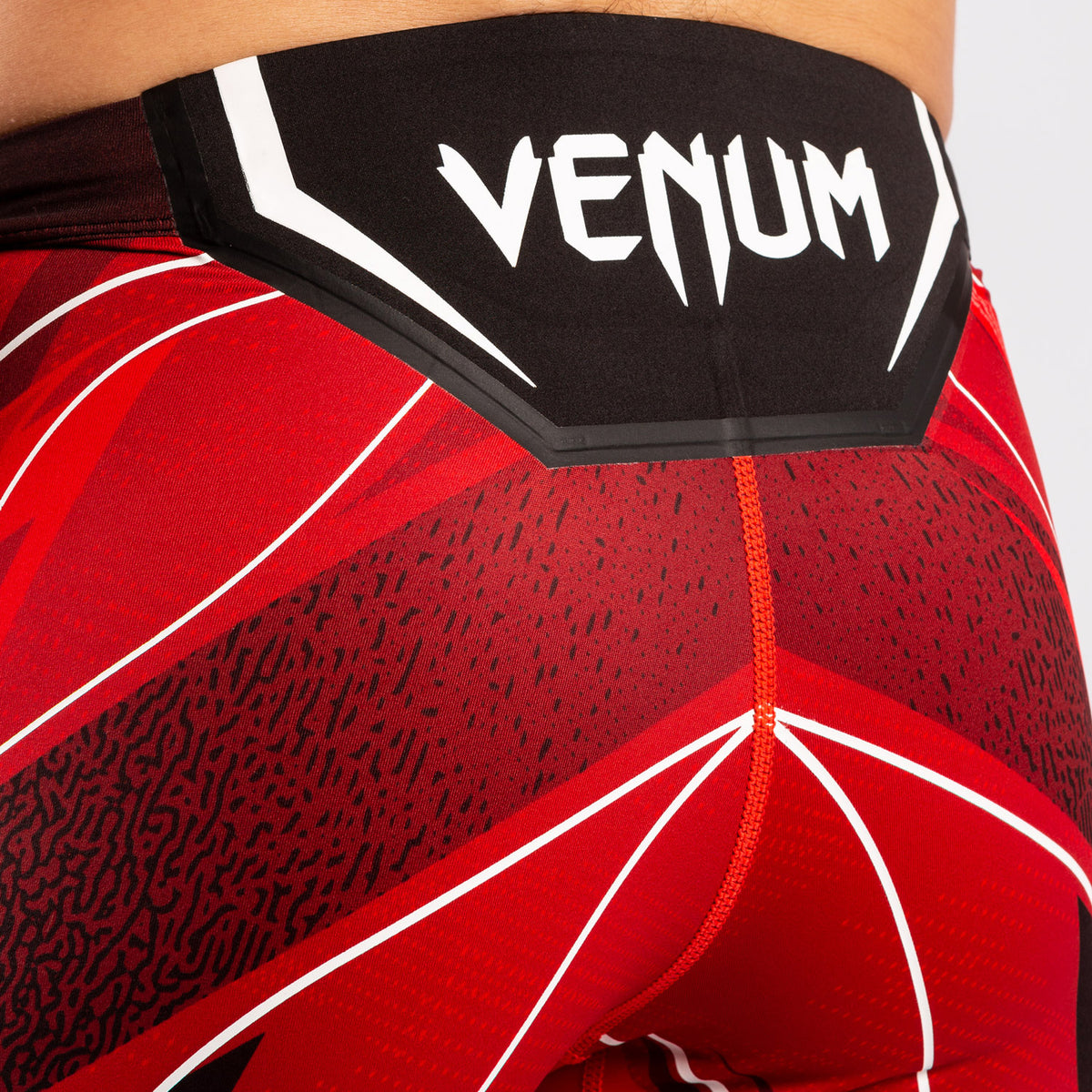 Short de Vale tudo Homme UFC Venum Authentic Fight Night - Coupe Courte - Rouge - product-type_Shorts de compression