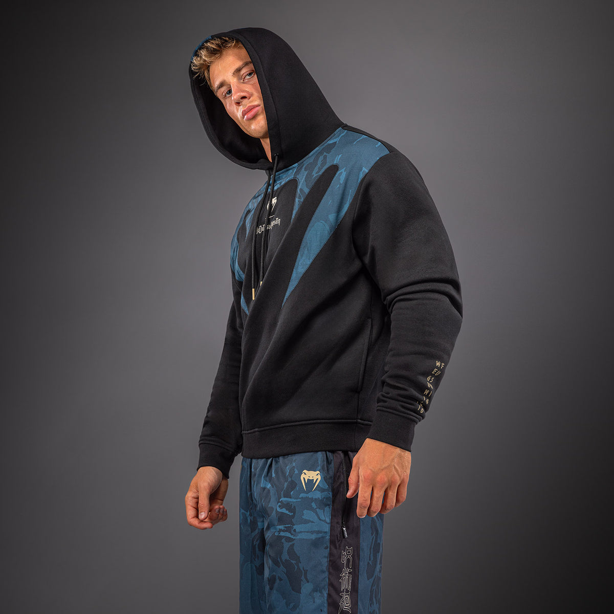 Sweat à capuche Fushiguro Jujutsu Kaisen x Venum – Vert Océan