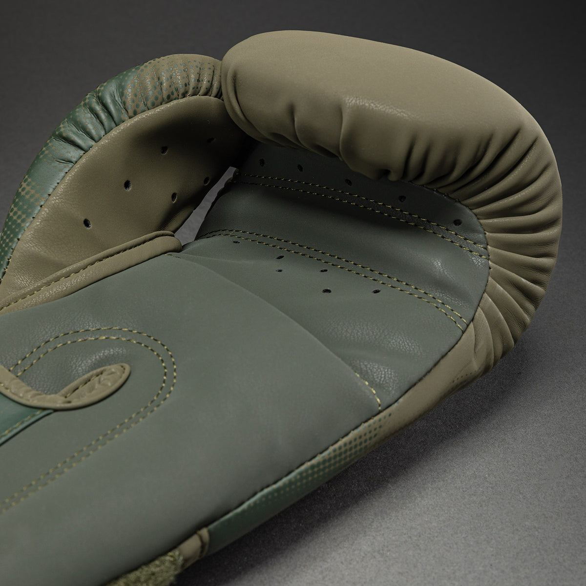 Gants de Boxe Venum Impact Stealth – Kaki/Vert Foncé - product-type_Gants de boxe