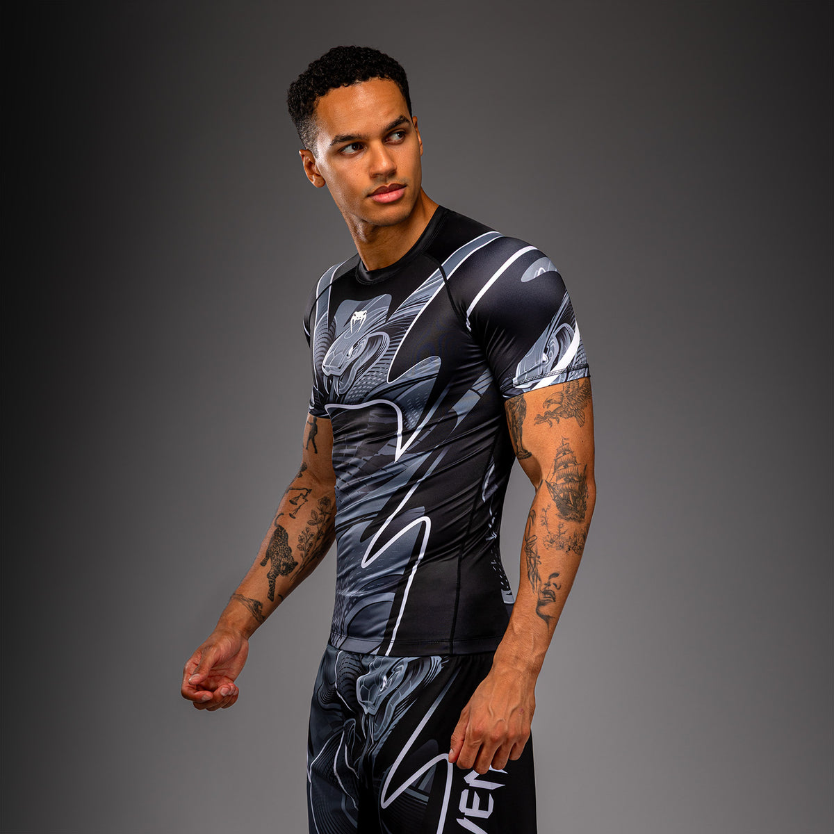 Rashguard manches courtes Venum Crimson Viper 2.0 - Noir/Gris - product-type_T-Shirts de Compression