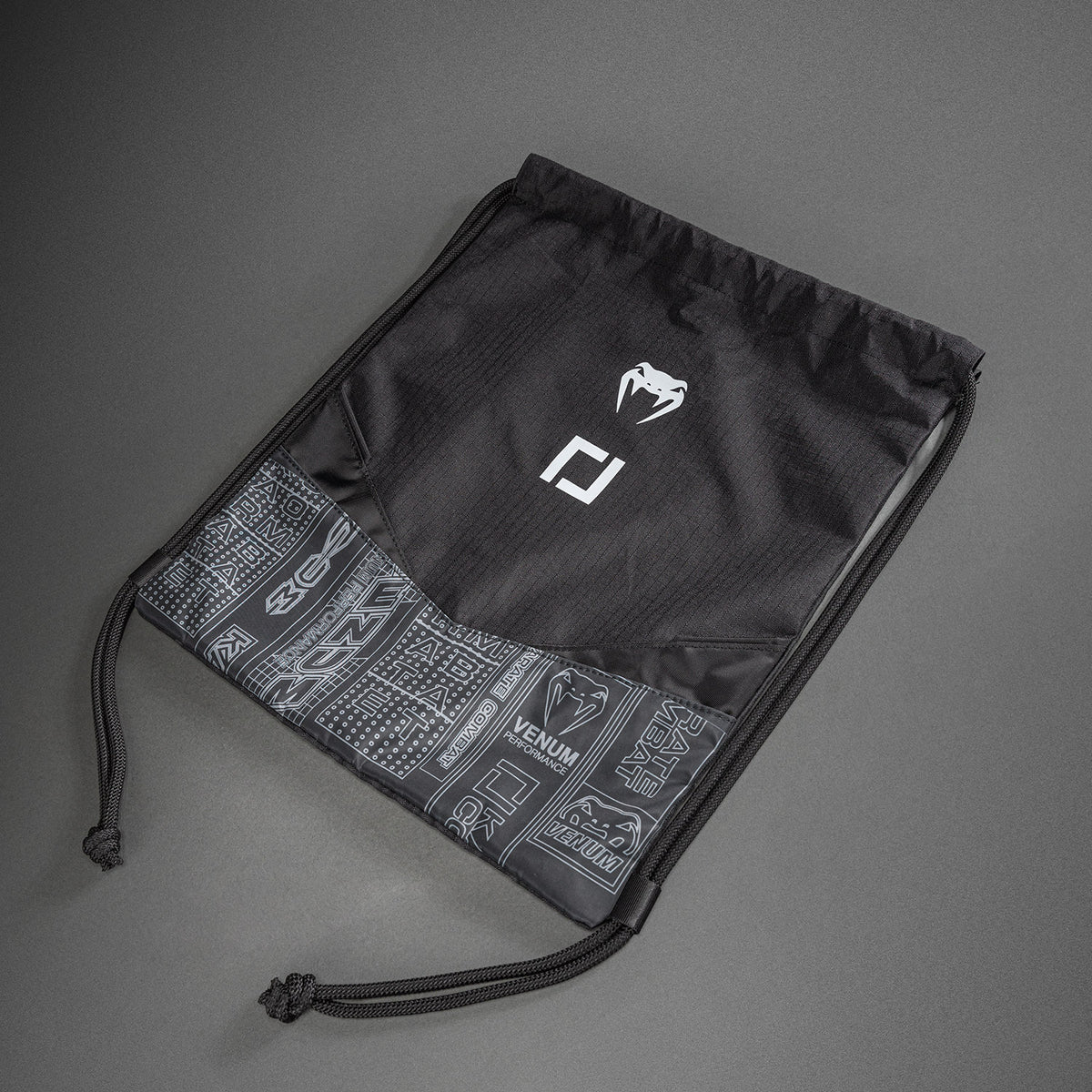 Sac à Cordon Karate Combat by Venum (10-15L) – Noir/Gris - product-type_Sacs de sport