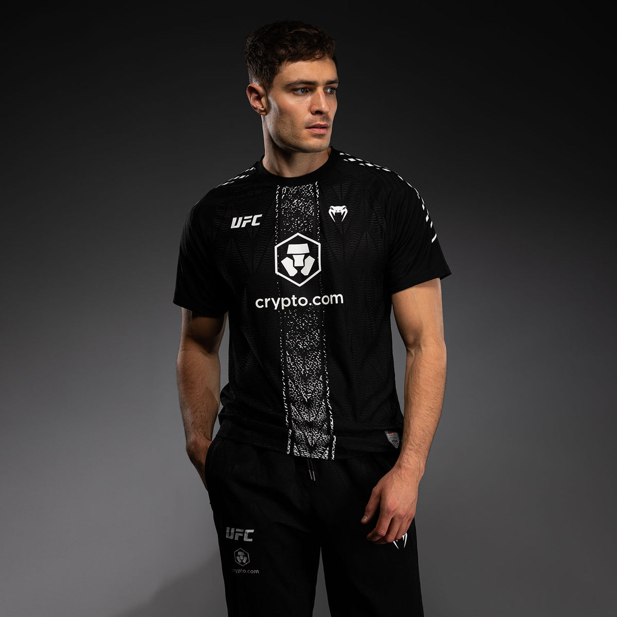 Maillot Officiel Walkout Homme UFC Zenith by Venum Authentic Fight Night - Noir - product-type_T-Shirts Dry Tech