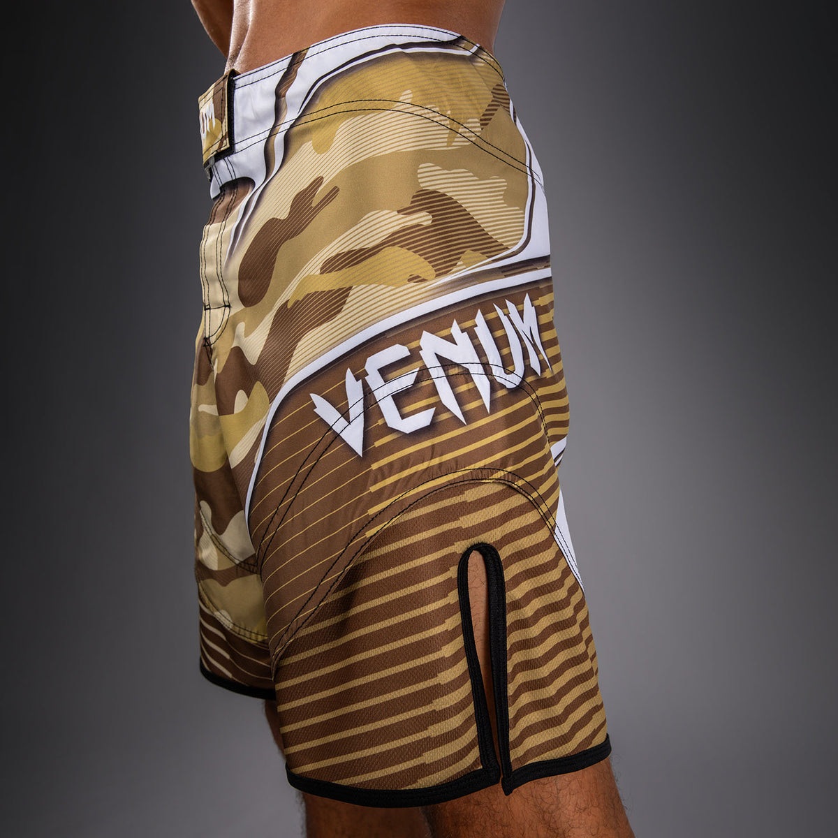 Short de Combat Venum Camo Hero - Beige Clair/Marron - product-type_Shorts de MMA