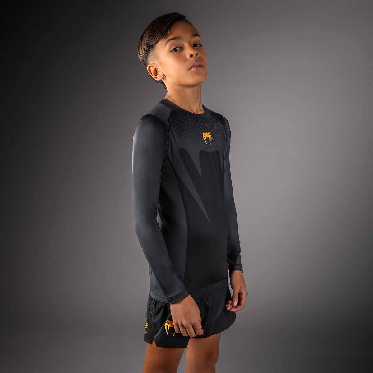 Rashguard manches longues pour Enfant Venum Attack - Noir/Or - product-type_T-Shirts de Compression