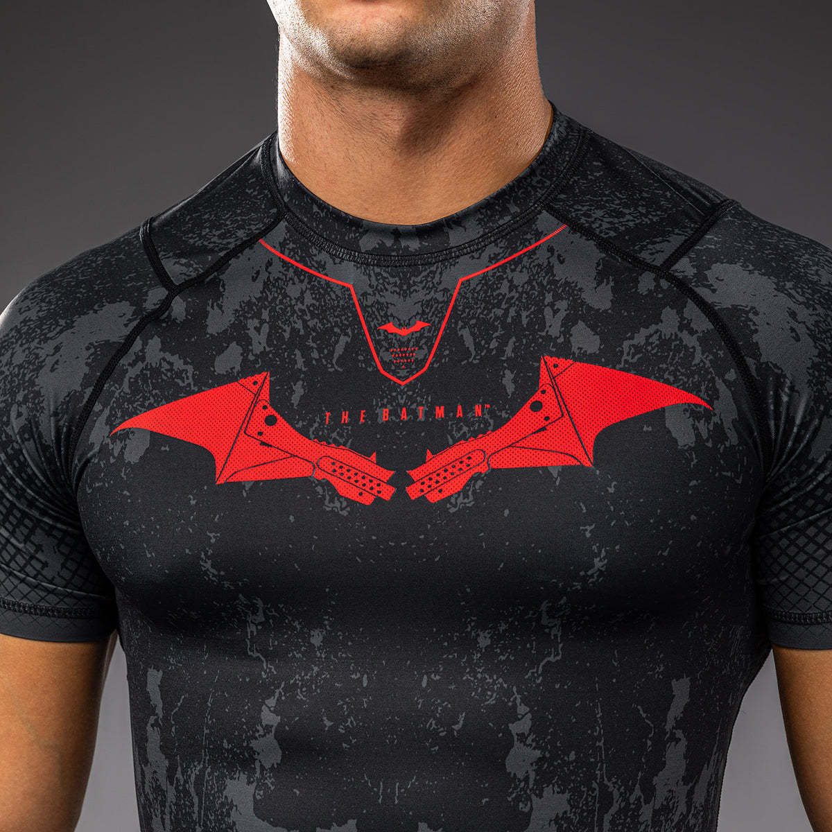 Rashguard à manches courtes Venum x Batman - Noir/Gris/Rouge - product-type_T-Shirts de Compression