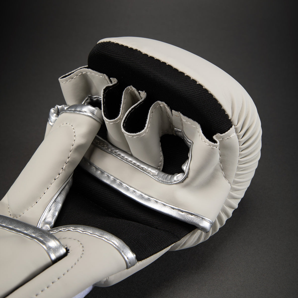 Gants de sparring Venum Contender 1.5 - Ivoire/Or - product-type_Gants de MMA