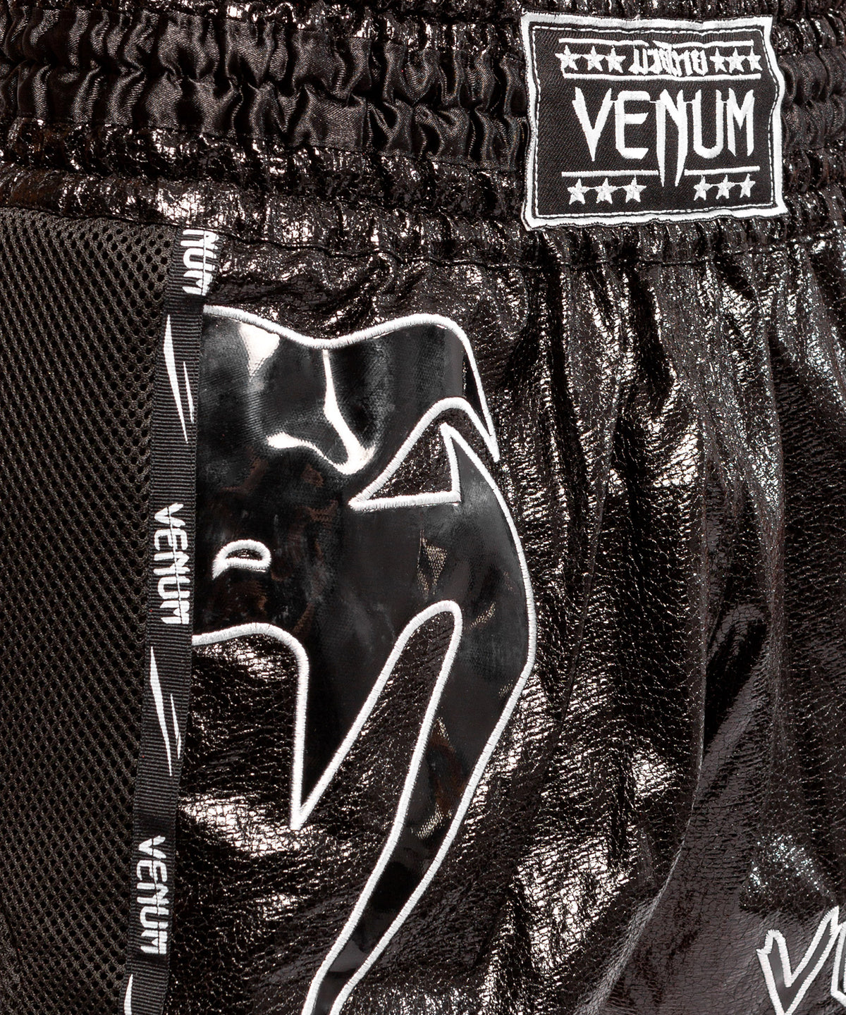 Short de Muay Thai Venum Giant Infinite - Noir/Noir - product-type_Shorts de Muay Thai