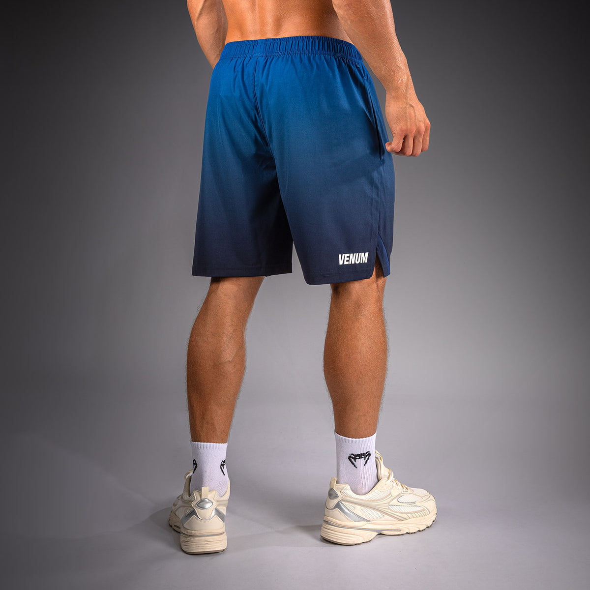 Short d’entraînement Venum Giant Shift - Bleu marine foncé/Bleu - product-type_Shorts de training