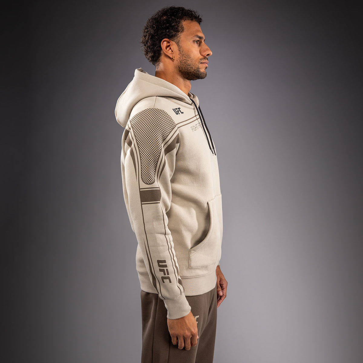 Sweat à Capuche pour Homme Venum UFC Unity by Venum Authentic Fight Week - Sable - product-type_Sweatshirts