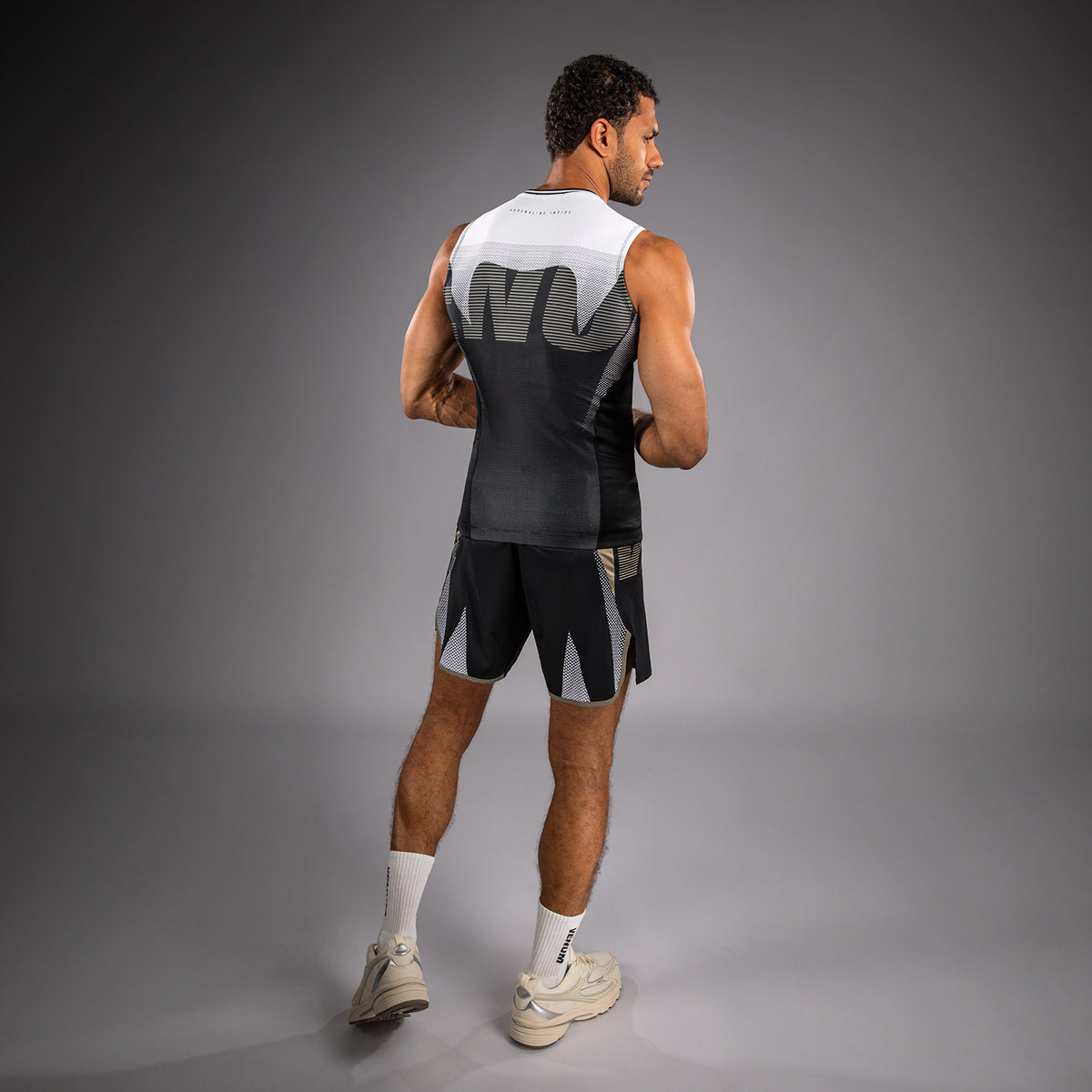 Rashguard Sans Manches Venum Adrenaline – Noir/Sable - product-type_T-Shirts de Compression